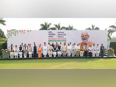 
      
      PM Modi chairs meeting of CMs and Dy CMs of NDA
      
      