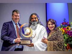 
      
      Mohanji honored with Humanitarian Award 
      
      