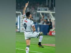 
      
      Mohun Bagan Super Giant triumphs in historic 400th derby
      
      