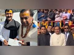 
      
      Mukesh Ambani offers prayers at Badrinath Dham, Kedarnath Dham
      
      
