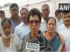 
      
      Congress' Kumari Selja wishes newly-formed Haryana govt
      
      