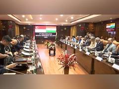 
      
      6th India-Singapore Defence Ministers' Dialogue starts in Delhi
      
      