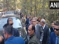 
      
      J&K CM Omar Abdullah visits family of terror attack victim
      
      