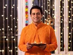
      
      Men's Grooming for Diwali: Traditional Style with a Modern Edge
      
      