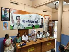 
      
      Priyanka Gandhi to win by unprecedented margin: Deepa Das Munsi
      
      