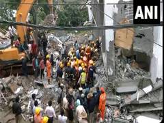 
      
      5 dead, 5 injured after building collapses in Bengaluru
      
      