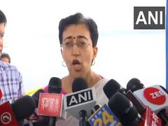 
      
      Delhi CM Atishi blames BJP for toxic Yamuna froth
      
      