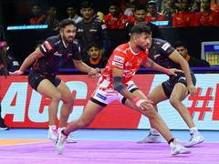 
      
      U Mumba pick their first win of season, defeat Gujarat Giants
      
      