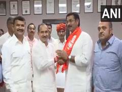 
      
      Rajasthan: Congress leader Durg Singh Chauhan joins BJP 
      
      