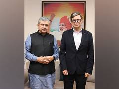 
      
      Union Minister Ashwini Vaishnaw met Meta's chief AI scientist to 
      
      