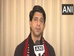 
      
      Shehzad Poonawalla lashes out at Congress for Waqf benefit
      
      