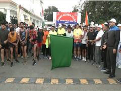 
      
      DIG Shiv Kumar Sharma flags off 'Run for Unity' in Jammu
      
      