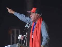 
      
      National Party warns of deteriorating democracy in Pakistan
      
      