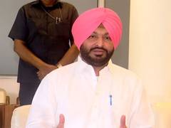 
      
      'Funds released by Center, state govt failed in its duty'
      
      