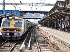 
      
      Western Railway runs around 200 special trains during festivals
      
      