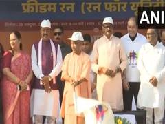 
      
      UP CM Yogi Adityanath flags off ‘Run for Unity’ marathon in Luckn
      
      