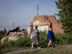 
      
      Russia claims control of another key Ukrainian town of Selydove
      
      