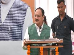 
      
      Union Minister JP Nadda takes 'oath of unity' ahead of National U
      
      