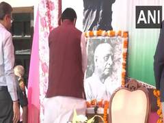 
      
      Haryana CM Saini pays tribute to Sardar Vallabhbhai Patel
      
      