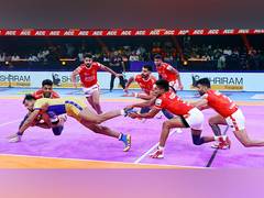 
      
      PKL: Tamil Thalaivas decimate Gujarat Giants
      
      