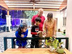 
      
      AAP's Manish Sisodia celebrates Chhoti Diwali with family
      
      