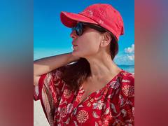 
      
      Kareena Kapoor inspires fans on Diwali
      
      