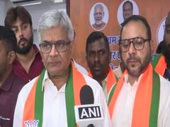 
      
      “Did not give ticket on merit”: Former Cong leader Ravi Raja
      
      