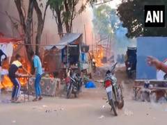 
      
      Jharkhand: Fire breaks out in multiple firecracker shops in Bokar
      
      