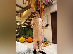 
      
      Sachin Tendulkar and other sports stars extend Diwali wishes
      
      