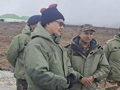 
      
      Kiren Rijiju celebrates Diwali with Indian Army at Bumla Pass
      
      