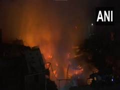 
      
      Fire breaks out at scrap godown in Mumbai’s Andheri, none hurt
      
      