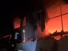 
      
      Madhya Pradesh: Fire breaks out in textile factory in Burhanpur 
      
      