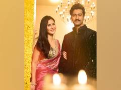 
      
      Katrina Kaif, Vicky Kaushal light up Diwali
      
      