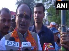 
      
      Rs 2,100 monthly for women if BJP wins in Jharkhand
      
      