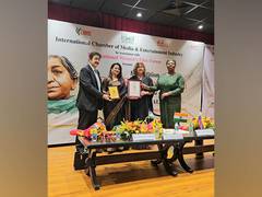 
      
      Trupti Bhoir felicitated with Sarojini Naidu international Award
      
      