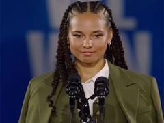 
      
      Alicia Keys advocates for women’s rights at Kamala Harris rally
      
      