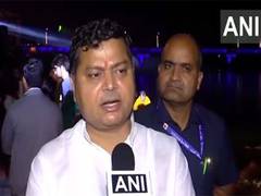
      
      Union Min Raj Bhushan Choudhary attends ‘Ganga Utsav’
      
      
