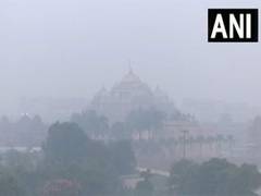
      
      Delhi's AQI remains in ‘very poor’ category, smog engulfs city 
      
      
