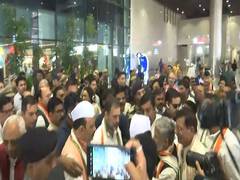 
      
      UP: Congress leader Rahul Gandhi arrives at Lucknow Airport
      
      