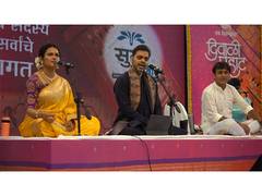 
      
      Sugee Parivaar’s Diwali Pahaat Mesmerizes Mumbaikars
      
      