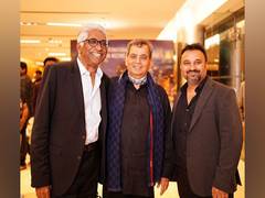 
      
      Master filmmaker Subhash Ghai honours Ace Hollywood Producer
      
      