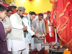 
      
      Uttarakhand CM Dhami visits temples in Uttarkashi
      
      