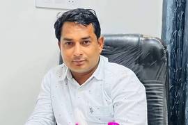 
      
      Rajasthan Bypolls: Congress suspends rebel leader Naresh Meena
      
      