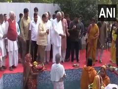 
      
      Chhath Puja: CM Nitish Kumar offer Arghya to Lord Surya
      
      