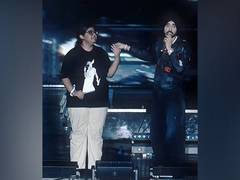 
      
      Diljit Dosanjh dedicates “Ik Kudi” to longtime fan at concert
      
      