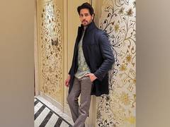 
      
      Sidharth Malhotra announces his next movie ‘VVAN'
      
      
