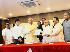 
      
      Waqf row: BJP submits fact-finding report on alleged land grab
      
      