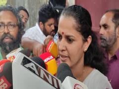 
      
      Kerala: CPI(M) leader PP Divya walks out of jail after getting ba
      
      