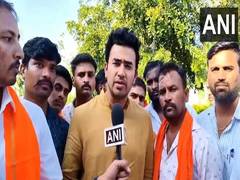 
      
      Karnataka Min abusing state machinery to silence farmers: BJP MP 
      
      