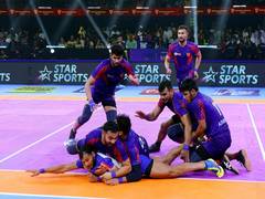 
      
      Yogesh shine as Dabang Delhi K.C make easy work of Tamil Thalaiva
      
      